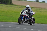 Motorcycle-action-photographs;cadwell;cadwell-park-photographs;event-digital-images;eventdigitalimages;motor-racing-louth-lincolnshire;no-limits-trackdays;peter-wileman-photography;trackday;trackday-digital-images;trackday-photos