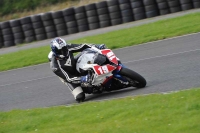 Motorcycle-action-photographs;cadwell;cadwell-park-photographs;event-digital-images;eventdigitalimages;motor-racing-louth-lincolnshire;no-limits-trackdays;peter-wileman-photography;trackday;trackday-digital-images;trackday-photos