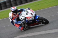 Motorcycle-action-photographs;cadwell;cadwell-park-photographs;event-digital-images;eventdigitalimages;motor-racing-louth-lincolnshire;no-limits-trackdays;peter-wileman-photography;trackday;trackday-digital-images;trackday-photos