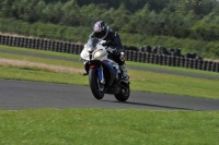 Motorcycle-action-photographs;cadwell;cadwell-park-photographs;event-digital-images;eventdigitalimages;motor-racing-louth-lincolnshire;no-limits-trackdays;peter-wileman-photography;trackday;trackday-digital-images;trackday-photos