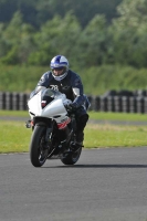 Motorcycle-action-photographs;cadwell;cadwell-park-photographs;event-digital-images;eventdigitalimages;motor-racing-louth-lincolnshire;no-limits-trackdays;peter-wileman-photography;trackday;trackday-digital-images;trackday-photos