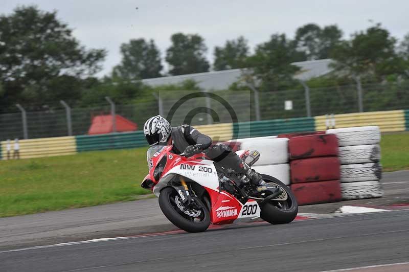 Motorcycle action photographs;cadwell;cadwell park photographs;event digital images;eventdigitalimages;motor racing louth lincolnshire;no limits trackdays;peter wileman photography;trackday;trackday digital images;trackday photos