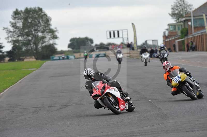 Motorcycle action photographs;cadwell;cadwell park photographs;event digital images;eventdigitalimages;motor racing louth lincolnshire;no limits trackdays;peter wileman photography;trackday;trackday digital images;trackday photos