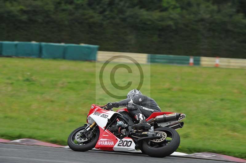 Motorcycle action photographs;cadwell;cadwell park photographs;event digital images;eventdigitalimages;motor racing louth lincolnshire;no limits trackdays;peter wileman photography;trackday;trackday digital images;trackday photos