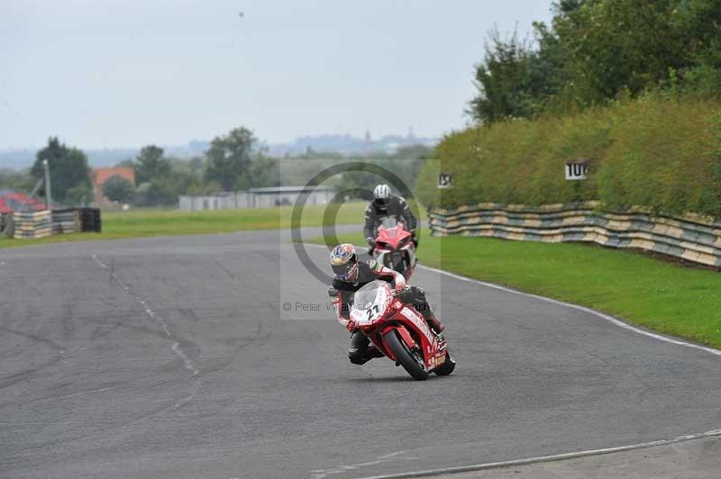 Motorcycle action photographs;cadwell;cadwell park photographs;event digital images;eventdigitalimages;motor racing louth lincolnshire;no limits trackdays;peter wileman photography;trackday;trackday digital images;trackday photos