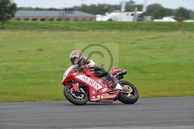 Motorcycle action photographs;cadwell;cadwell park photographs;event digital images;eventdigitalimages;motor racing louth lincolnshire;no limits trackdays;peter wileman photography;trackday;trackday digital images;trackday photos