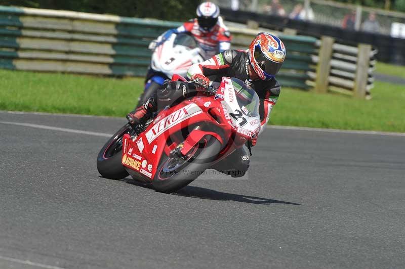 Motorcycle action photographs;cadwell;cadwell park photographs;event digital images;eventdigitalimages;motor racing louth lincolnshire;no limits trackdays;peter wileman photography;trackday;trackday digital images;trackday photos