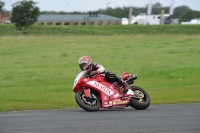 Motorcycle-action-photographs;cadwell;cadwell-park-photographs;event-digital-images;eventdigitalimages;motor-racing-louth-lincolnshire;no-limits-trackdays;peter-wileman-photography;trackday;trackday-digital-images;trackday-photos