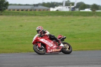 Motorcycle-action-photographs;cadwell;cadwell-park-photographs;event-digital-images;eventdigitalimages;motor-racing-louth-lincolnshire;no-limits-trackdays;peter-wileman-photography;trackday;trackday-digital-images;trackday-photos