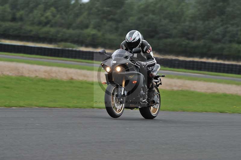 Motorcycle action photographs;cadwell;cadwell park photographs;event digital images;eventdigitalimages;motor racing louth lincolnshire;no limits trackdays;peter wileman photography;trackday;trackday digital images;trackday photos