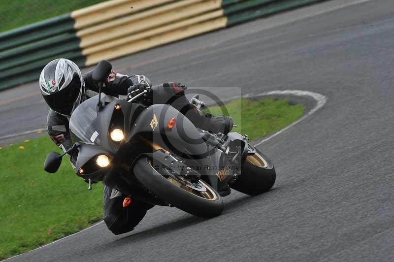 Motorcycle action photographs;cadwell;cadwell park photographs;event digital images;eventdigitalimages;motor racing louth lincolnshire;no limits trackdays;peter wileman photography;trackday;trackday digital images;trackday photos