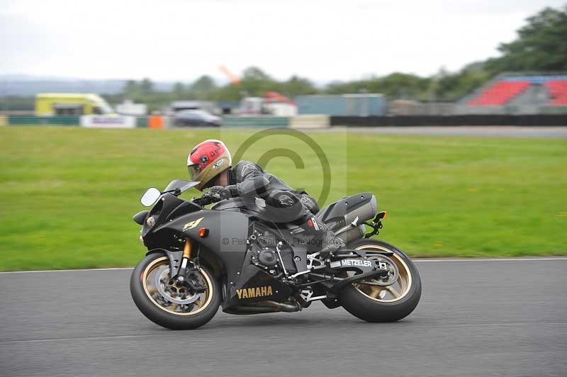 Motorcycle action photographs;cadwell;cadwell park photographs;event digital images;eventdigitalimages;motor racing louth lincolnshire;no limits trackdays;peter wileman photography;trackday;trackday digital images;trackday photos