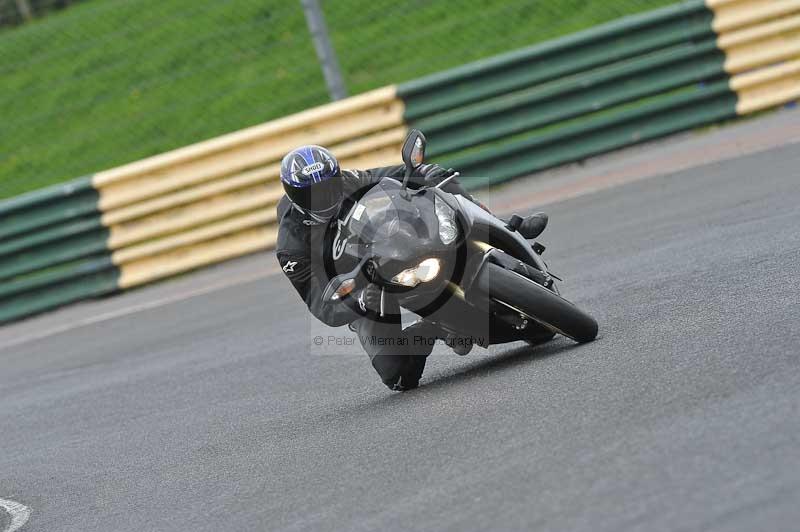 Motorcycle action photographs;cadwell;cadwell park photographs;event digital images;eventdigitalimages;motor racing louth lincolnshire;no limits trackdays;peter wileman photography;trackday;trackday digital images;trackday photos