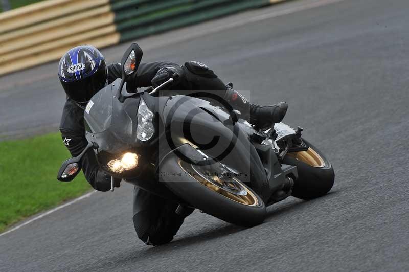 Motorcycle action photographs;cadwell;cadwell park photographs;event digital images;eventdigitalimages;motor racing louth lincolnshire;no limits trackdays;peter wileman photography;trackday;trackday digital images;trackday photos