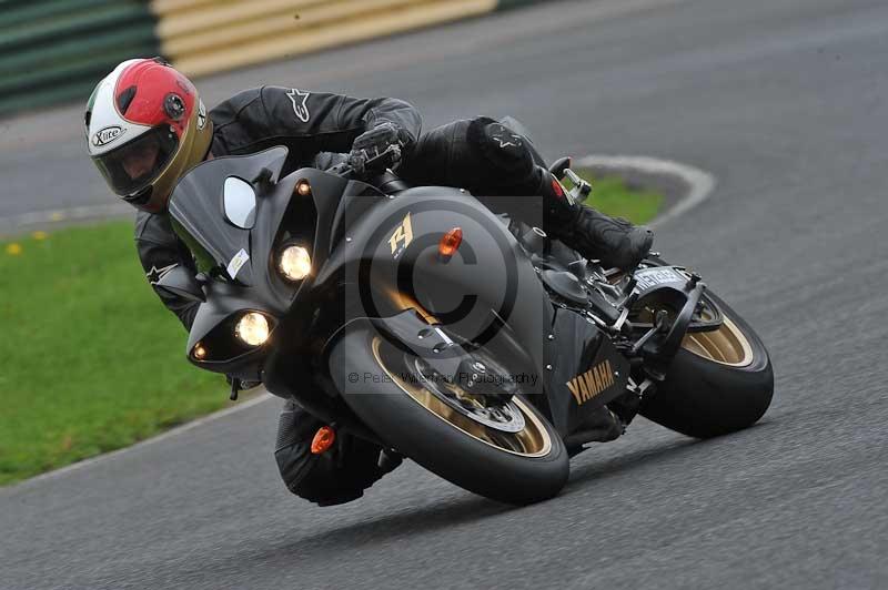 Motorcycle action photographs;cadwell;cadwell park photographs;event digital images;eventdigitalimages;motor racing louth lincolnshire;no limits trackdays;peter wileman photography;trackday;trackday digital images;trackday photos