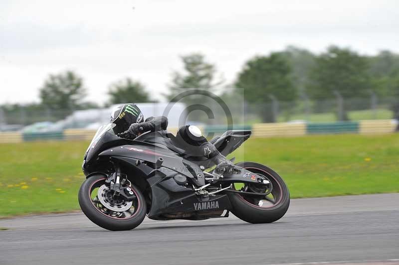 Motorcycle action photographs;cadwell;cadwell park photographs;event digital images;eventdigitalimages;motor racing louth lincolnshire;no limits trackdays;peter wileman photography;trackday;trackday digital images;trackday photos