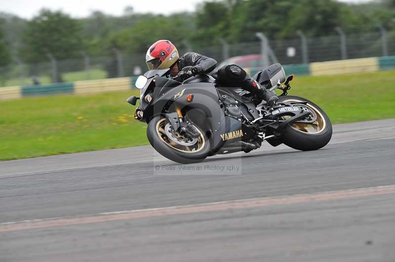 Motorcycle action photographs;cadwell;cadwell park photographs;event digital images;eventdigitalimages;motor racing louth lincolnshire;no limits trackdays;peter wileman photography;trackday;trackday digital images;trackday photos