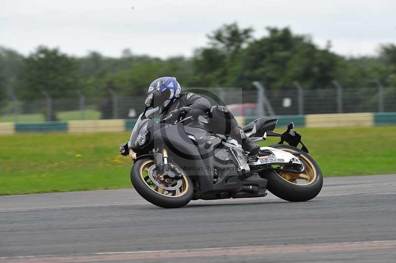 Motorcycle action photographs;cadwell;cadwell park photographs;event digital images;eventdigitalimages;motor racing louth lincolnshire;no limits trackdays;peter wileman photography;trackday;trackday digital images;trackday photos