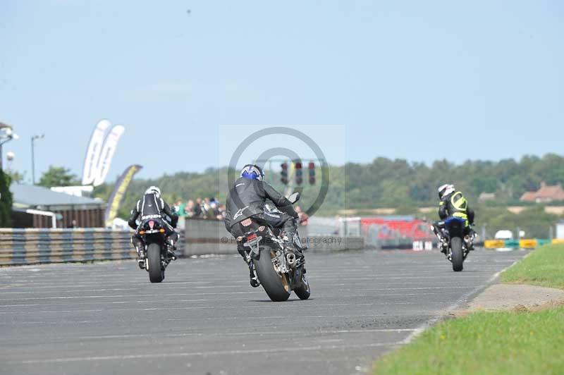 Motorcycle action photographs;cadwell;cadwell park photographs;event digital images;eventdigitalimages;motor racing louth lincolnshire;no limits trackdays;peter wileman photography;trackday;trackday digital images;trackday photos
