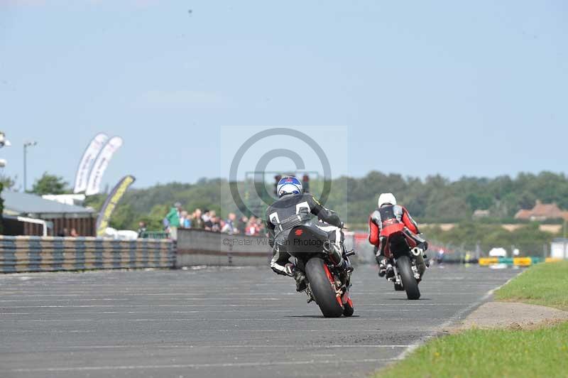 Motorcycle action photographs;cadwell;cadwell park photographs;event digital images;eventdigitalimages;motor racing louth lincolnshire;no limits trackdays;peter wileman photography;trackday;trackday digital images;trackday photos
