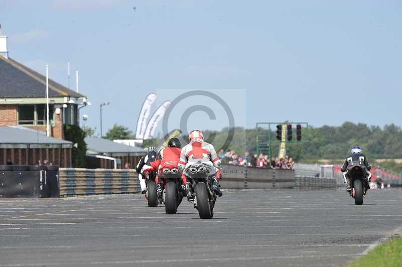 Motorcycle action photographs;cadwell;cadwell park photographs;event digital images;eventdigitalimages;motor racing louth lincolnshire;no limits trackdays;peter wileman photography;trackday;trackday digital images;trackday photos