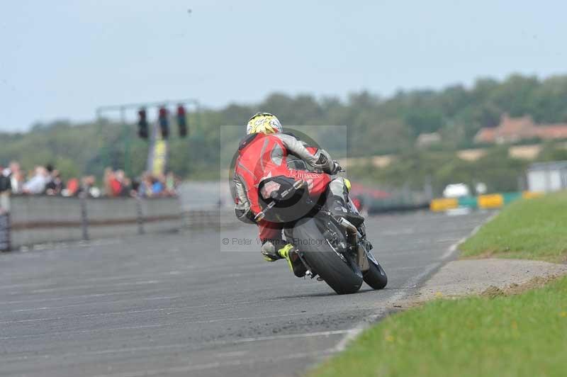 Motorcycle action photographs;cadwell;cadwell park photographs;event digital images;eventdigitalimages;motor racing louth lincolnshire;no limits trackdays;peter wileman photography;trackday;trackday digital images;trackday photos