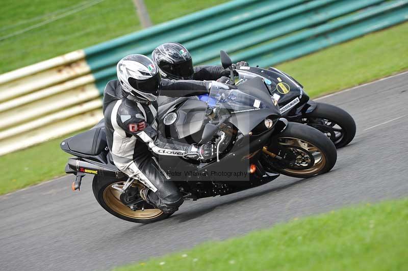 Motorcycle action photographs;cadwell;cadwell park photographs;event digital images;eventdigitalimages;motor racing louth lincolnshire;no limits trackdays;peter wileman photography;trackday;trackday digital images;trackday photos