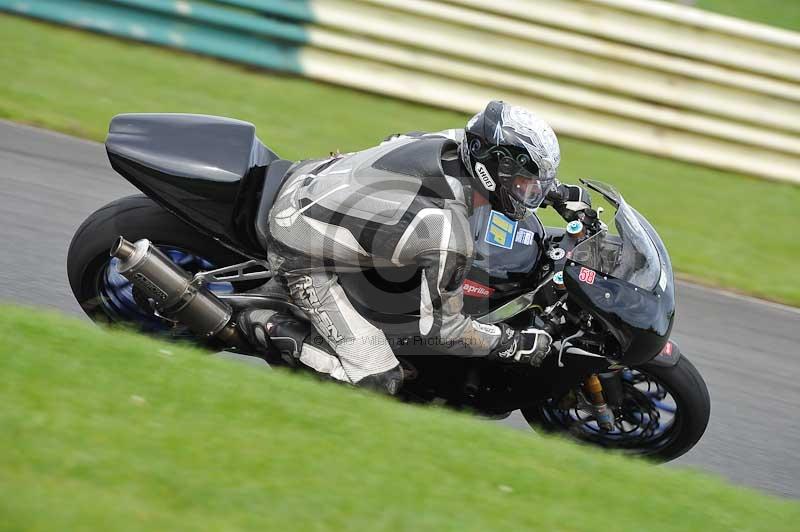 Motorcycle action photographs;cadwell;cadwell park photographs;event digital images;eventdigitalimages;motor racing louth lincolnshire;no limits trackdays;peter wileman photography;trackday;trackday digital images;trackday photos