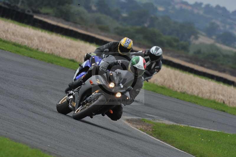 Motorcycle action photographs;cadwell;cadwell park photographs;event digital images;eventdigitalimages;motor racing louth lincolnshire;no limits trackdays;peter wileman photography;trackday;trackday digital images;trackday photos