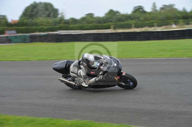 Motorcycle action photographs;cadwell;cadwell park photographs;event digital images;eventdigitalimages;motor racing louth lincolnshire;no limits trackdays;peter wileman photography;trackday;trackday digital images;trackday photos