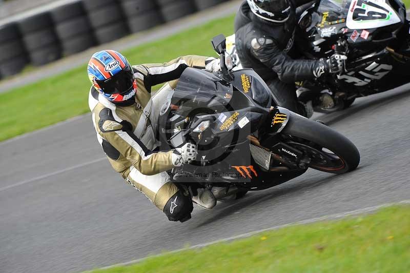 Motorcycle action photographs;cadwell;cadwell park photographs;event digital images;eventdigitalimages;motor racing louth lincolnshire;no limits trackdays;peter wileman photography;trackday;trackday digital images;trackday photos