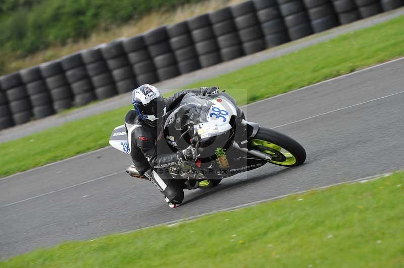 Motorcycle action photographs;cadwell;cadwell park photographs;event digital images;eventdigitalimages;motor racing louth lincolnshire;no limits trackdays;peter wileman photography;trackday;trackday digital images;trackday photos