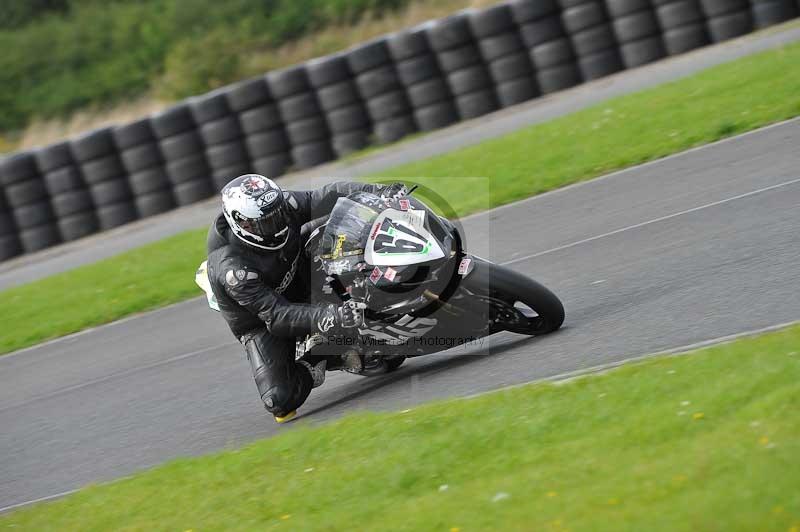 Motorcycle action photographs;cadwell;cadwell park photographs;event digital images;eventdigitalimages;motor racing louth lincolnshire;no limits trackdays;peter wileman photography;trackday;trackday digital images;trackday photos