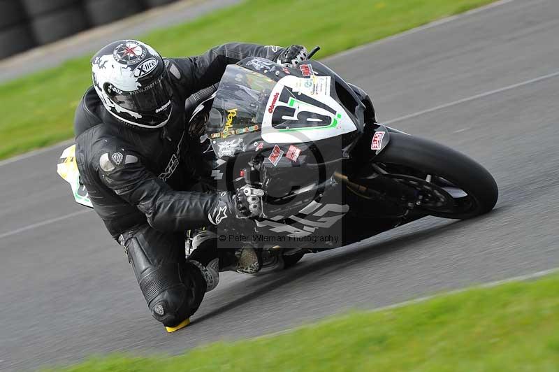 Motorcycle action photographs;cadwell;cadwell park photographs;event digital images;eventdigitalimages;motor racing louth lincolnshire;no limits trackdays;peter wileman photography;trackday;trackday digital images;trackday photos