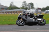 Motorcycle-action-photographs;cadwell;cadwell-park-photographs;event-digital-images;eventdigitalimages;motor-racing-louth-lincolnshire;no-limits-trackdays;peter-wileman-photography;trackday;trackday-digital-images;trackday-photos