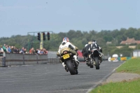Motorcycle-action-photographs;cadwell;cadwell-park-photographs;event-digital-images;eventdigitalimages;motor-racing-louth-lincolnshire;no-limits-trackdays;peter-wileman-photography;trackday;trackday-digital-images;trackday-photos