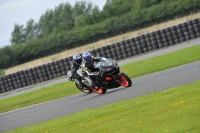 Motorcycle-action-photographs;cadwell;cadwell-park-photographs;event-digital-images;eventdigitalimages;motor-racing-louth-lincolnshire;no-limits-trackdays;peter-wileman-photography;trackday;trackday-digital-images;trackday-photos
