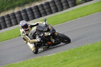 Motorcycle-action-photographs;cadwell;cadwell-park-photographs;event-digital-images;eventdigitalimages;motor-racing-louth-lincolnshire;no-limits-trackdays;peter-wileman-photography;trackday;trackday-digital-images;trackday-photos