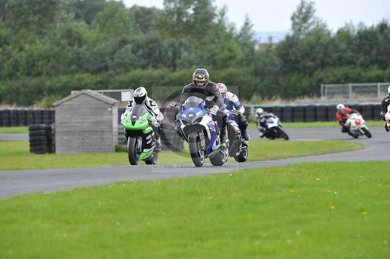 Motorcycle action photographs;cadwell;cadwell park photographs;event digital images;eventdigitalimages;motor racing louth lincolnshire;no limits trackdays;peter wileman photography;trackday;trackday digital images;trackday photos