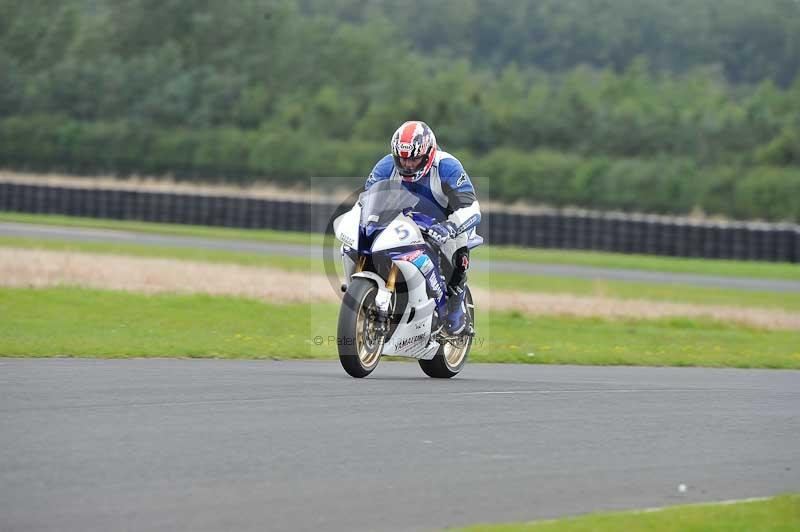 Motorcycle action photographs;cadwell;cadwell park photographs;event digital images;eventdigitalimages;motor racing louth lincolnshire;no limits trackdays;peter wileman photography;trackday;trackday digital images;trackday photos