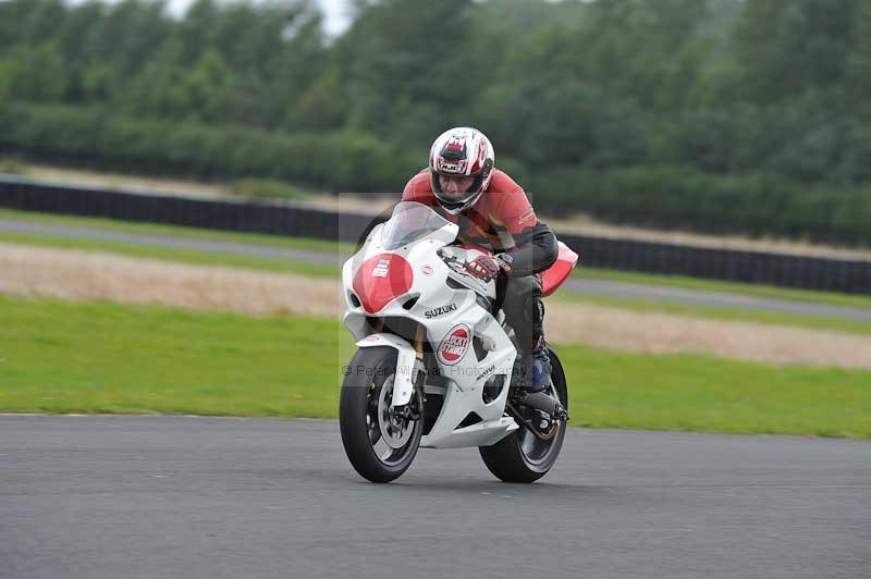 Motorcycle action photographs;cadwell;cadwell park photographs;event digital images;eventdigitalimages;motor racing louth lincolnshire;no limits trackdays;peter wileman photography;trackday;trackday digital images;trackday photos