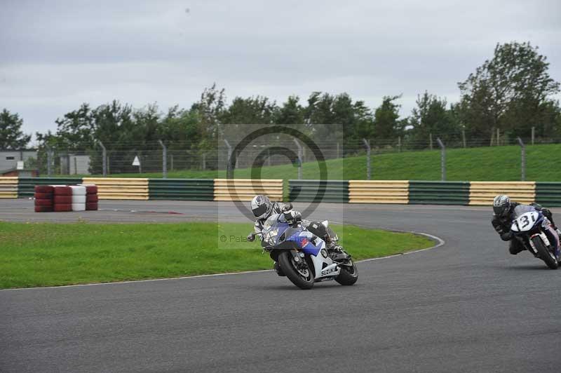 Motorcycle action photographs;cadwell;cadwell park photographs;event digital images;eventdigitalimages;motor racing louth lincolnshire;no limits trackdays;peter wileman photography;trackday;trackday digital images;trackday photos