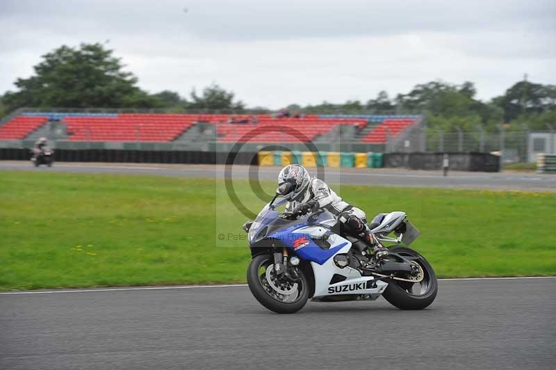 Motorcycle action photographs;cadwell;cadwell park photographs;event digital images;eventdigitalimages;motor racing louth lincolnshire;no limits trackdays;peter wileman photography;trackday;trackday digital images;trackday photos