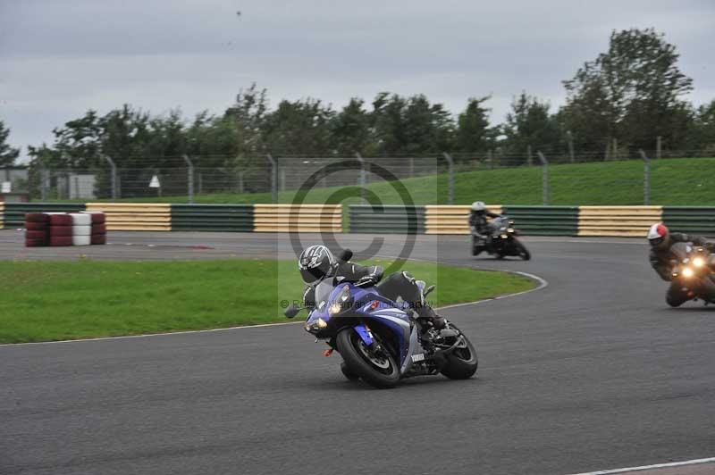 Motorcycle action photographs;cadwell;cadwell park photographs;event digital images;eventdigitalimages;motor racing louth lincolnshire;no limits trackdays;peter wileman photography;trackday;trackday digital images;trackday photos