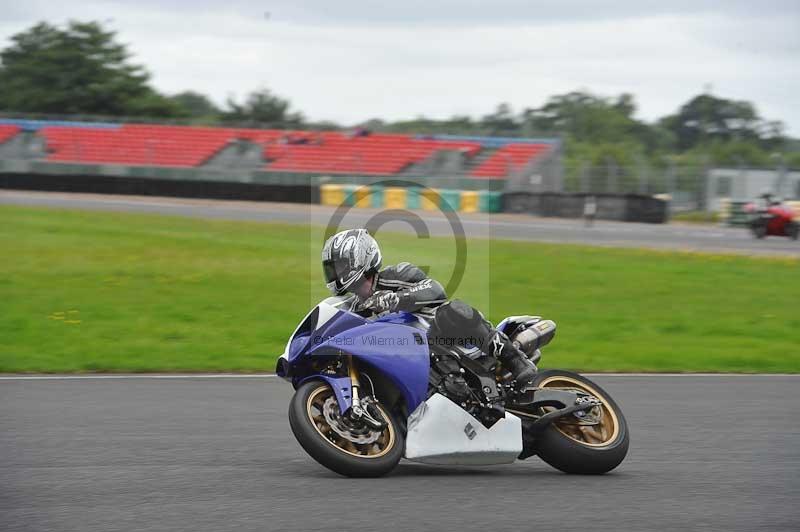 Motorcycle action photographs;cadwell;cadwell park photographs;event digital images;eventdigitalimages;motor racing louth lincolnshire;no limits trackdays;peter wileman photography;trackday;trackday digital images;trackday photos