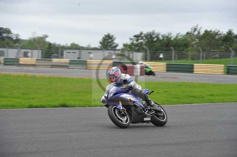 Motorcycle action photographs;cadwell;cadwell park photographs;event digital images;eventdigitalimages;motor racing louth lincolnshire;no limits trackdays;peter wileman photography;trackday;trackday digital images;trackday photos