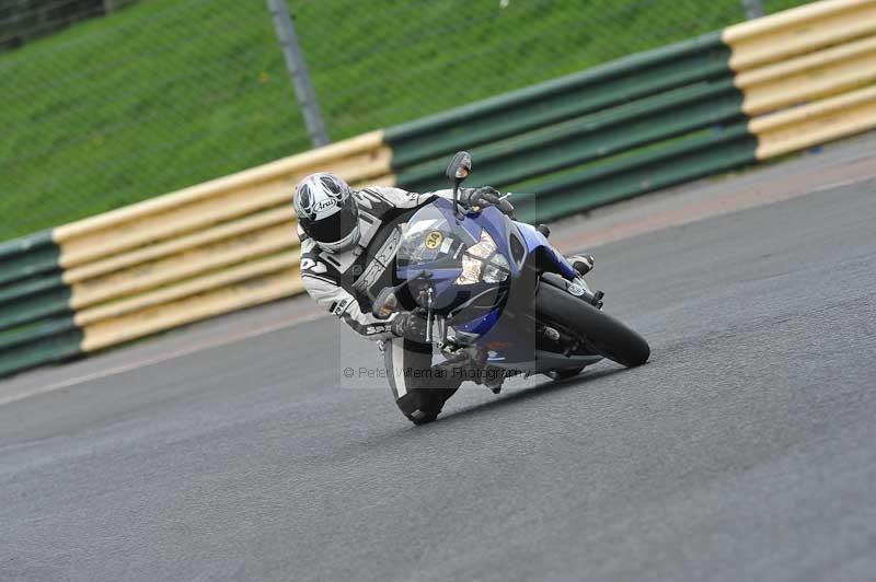 Motorcycle action photographs;cadwell;cadwell park photographs;event digital images;eventdigitalimages;motor racing louth lincolnshire;no limits trackdays;peter wileman photography;trackday;trackday digital images;trackday photos
