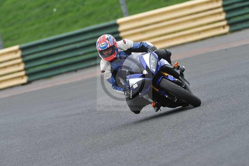 Motorcycle action photographs;cadwell;cadwell park photographs;event digital images;eventdigitalimages;motor racing louth lincolnshire;no limits trackdays;peter wileman photography;trackday;trackday digital images;trackday photos
