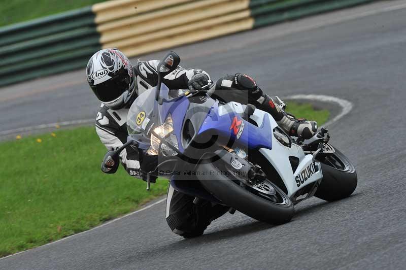 Motorcycle action photographs;cadwell;cadwell park photographs;event digital images;eventdigitalimages;motor racing louth lincolnshire;no limits trackdays;peter wileman photography;trackday;trackday digital images;trackday photos