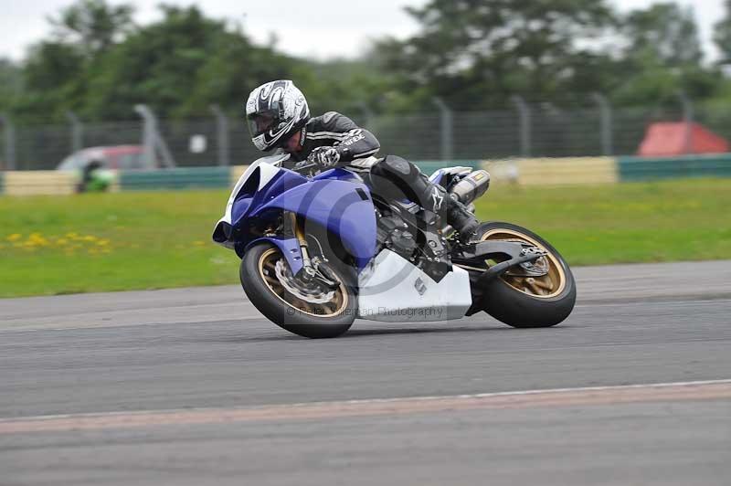 Motorcycle action photographs;cadwell;cadwell park photographs;event digital images;eventdigitalimages;motor racing louth lincolnshire;no limits trackdays;peter wileman photography;trackday;trackday digital images;trackday photos